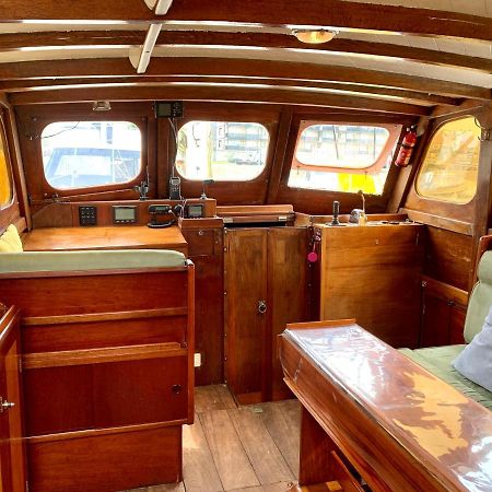 Port Deauville Yacht vintage Extérieur photo