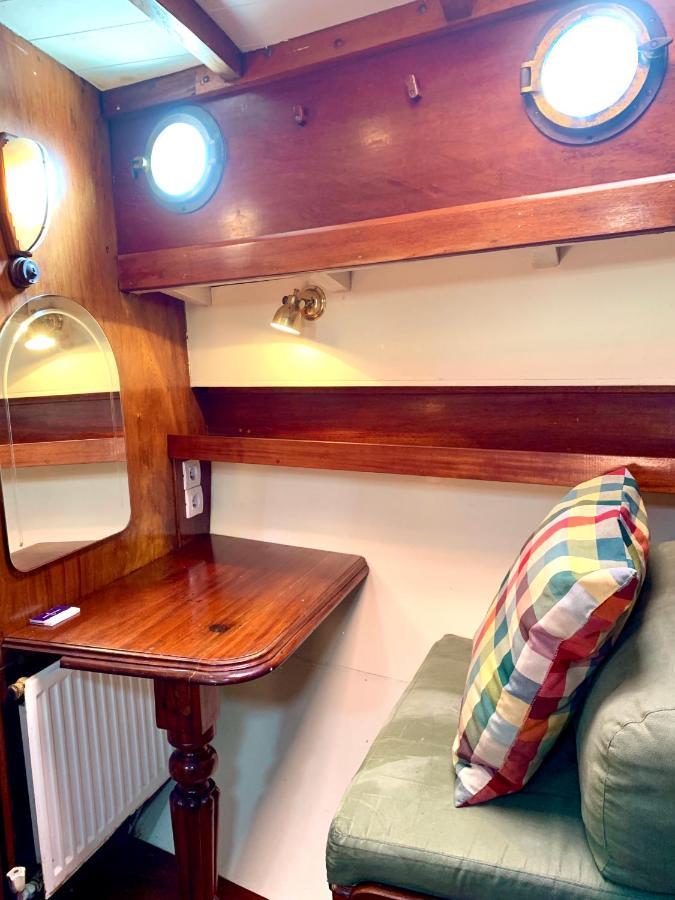 Port Deauville Yacht vintage Extérieur photo